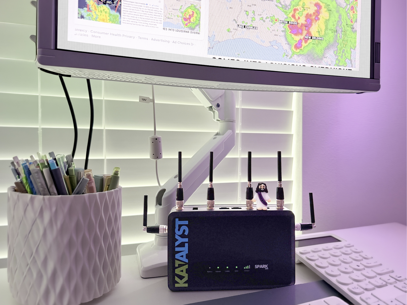 Spark 5G router with built-in battery backup keeping business internet running during power outages.
