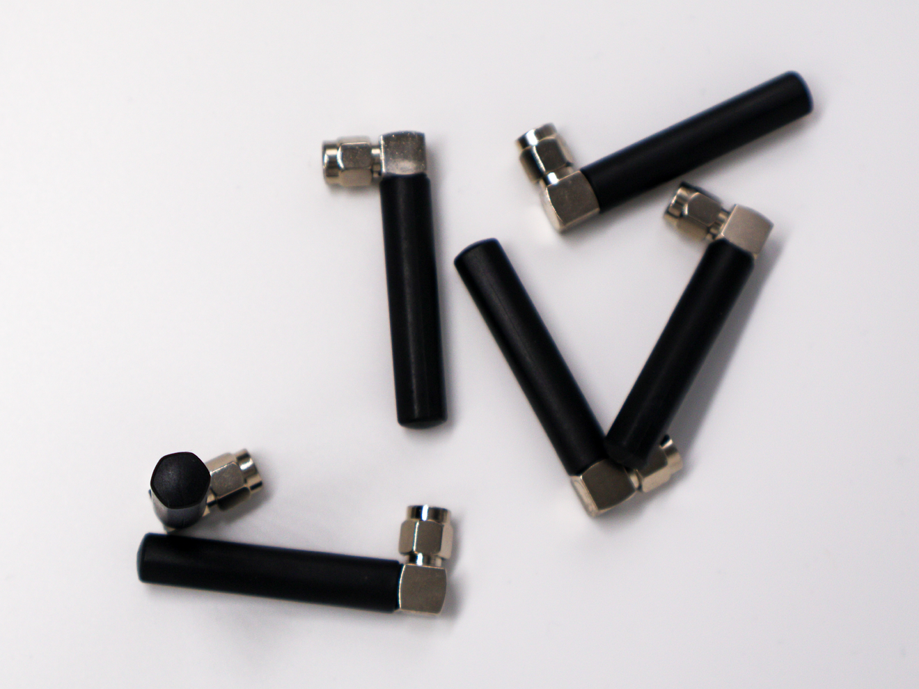 Mini-R compact cellular antennas designed for discreet installations in routers, vehicles, and mobile connectivity applications.